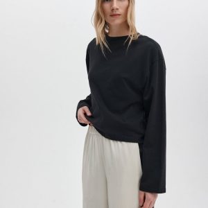 Kelly Boxy Long-Sleeve Tee - Black