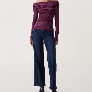 Lucy Off-Shoulder Ruched Top - Dark Berry